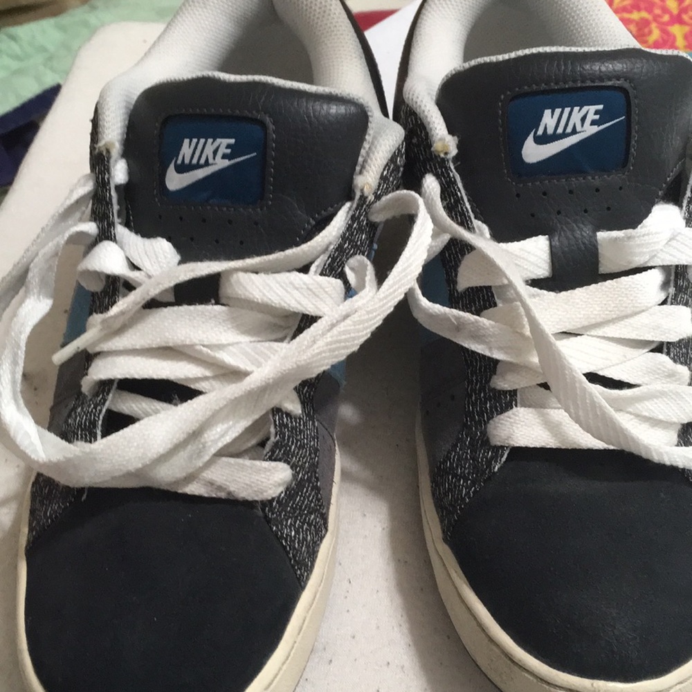 Nike skateboard shoes gentle used condition